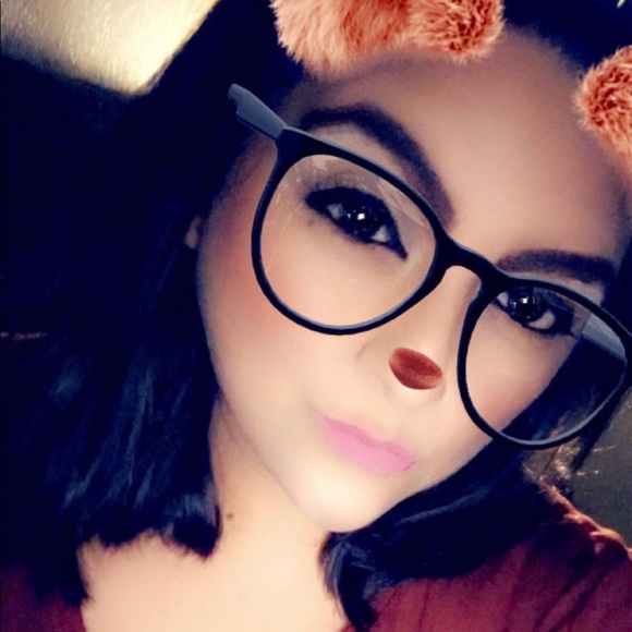 tia_frances86